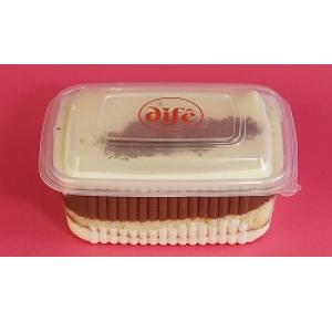 Torta de 1 kg de 4 leites com chocolate