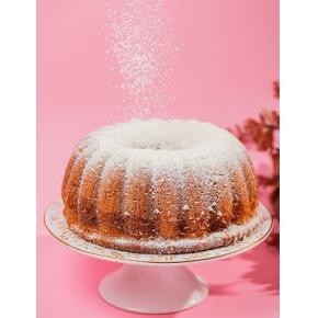 Bolo caseiro Ninho com chocolate